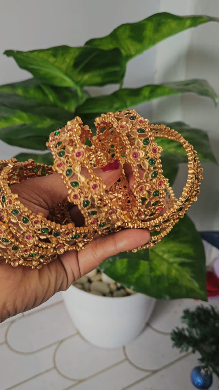 Royal Bloom Bangles